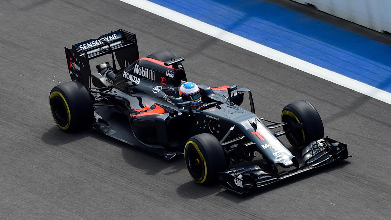 Fernando Alonso (ESP) McLaren MP4-31 at Formula One World Championship, Rd4, Russian Grand Prix, Practice, Sochi Autodrom, Sochi, Krasnodar Krai, Russia, Friday 29 April 2016. © Sutton Motorsport Images