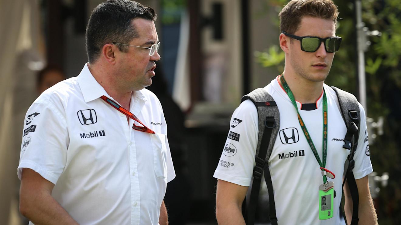 Eric Boullier (FRA) McLaren Racing Director and Stoffel Vandoorne (BEL) McLaren at Formula One World Championship, Rd15, Singapore Grand Prix, Practice, Marina Bay Street Circuit, Singapore, Friday 16 September 2016. © Sutton Images
