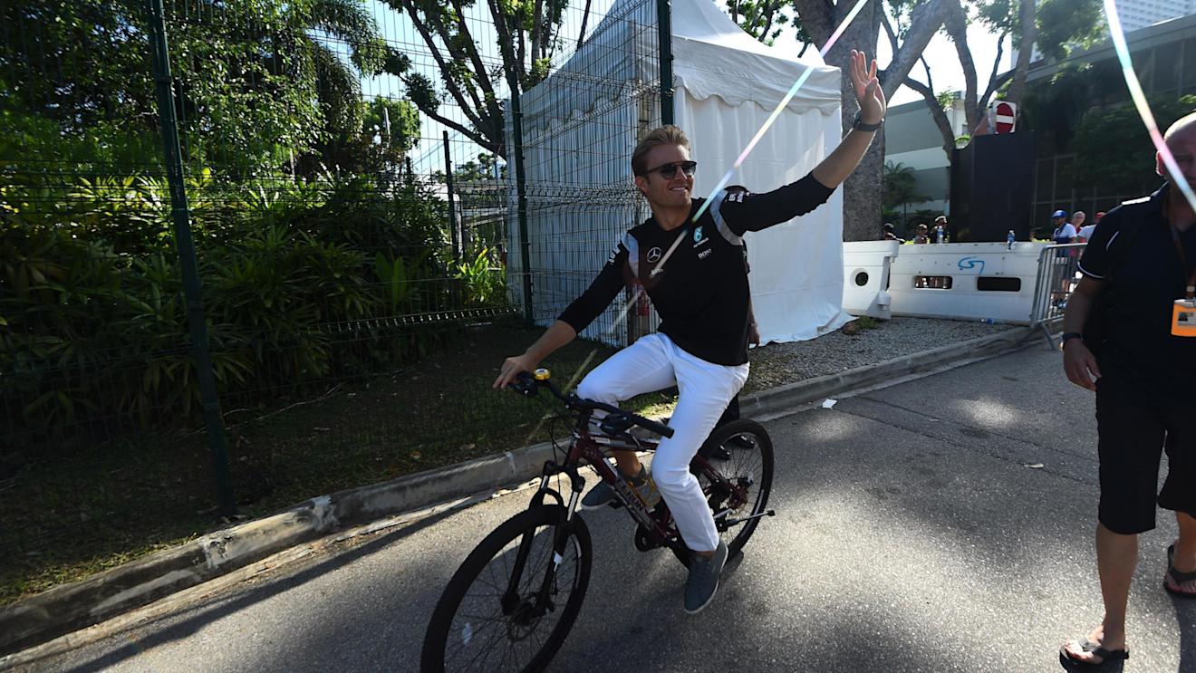 Nico Rosberg (GER) Mercedes AMG F1 rides a bicycle at Formula One World Championship, Rd15, Singapore Grand Prix, Practice, Marina Bay Street Circuit, Singapore, Friday 16 September 2016. © Sutton Images