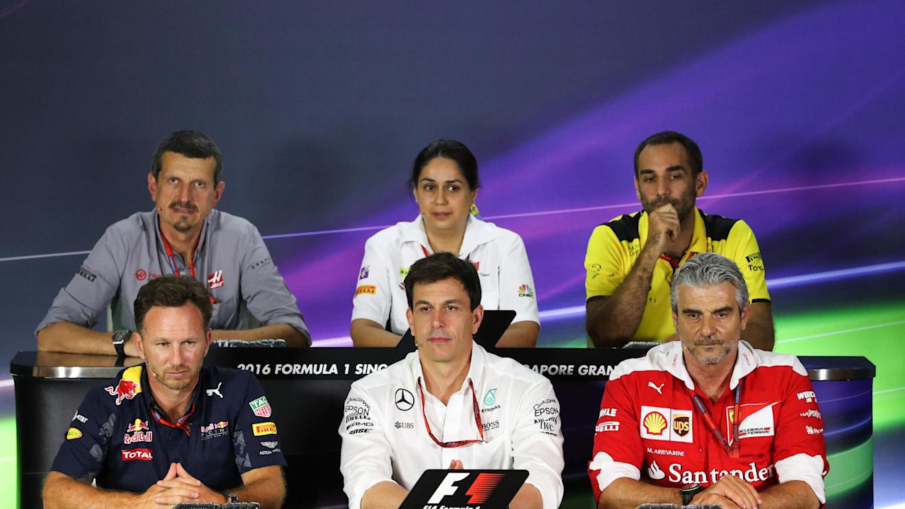 (L to R): Guenther Steiner (ITA) Haas F1 Team Prinicipal, Monisha Kaltenborn (AUT) Sauber Team Prinicpal, Cyril Abiteboul (FRA) Renault Sport F1 Managing Director, Christian Horner (GBR) Red Bull Racing Team Principal, Toto Wolff (AUT) Mercedes AMG F1 Director of Motorsport and Maurizio Arrivabene (ITA) Ferrari Team Principal in the Press Conference at Formula One World Championship, Rd15, Singapore Grand Prix, Practice, Marina Bay Street Circuit, Singapore, Friday 16 September 2016. © Sutton Images