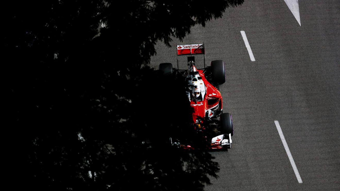 Sebastian Vettel (GER) Ferrari SF16-H at Formula One World Championship, Rd15, Singapore Grand Prix, Practice, Marina Bay Street Circuit, Singapore, Friday 16 September 2016. © Sutton Images
