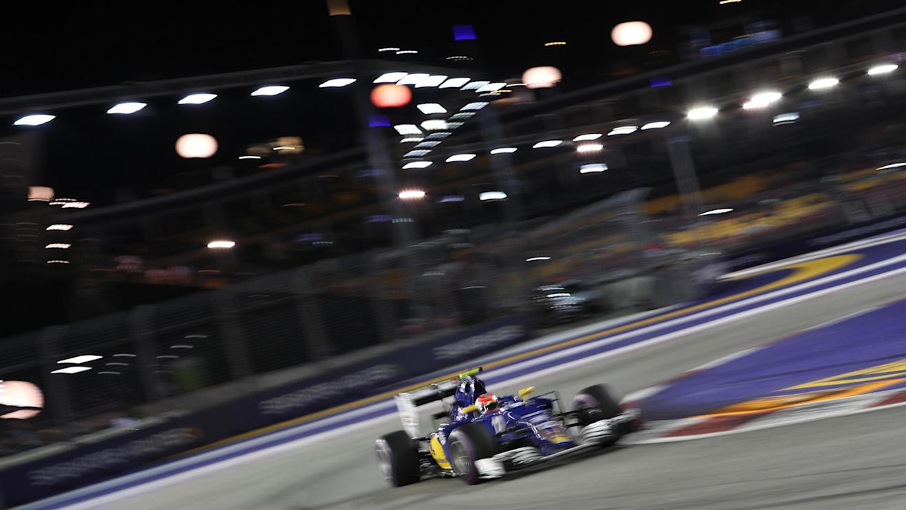 Felipe Nasr (BRA) Sauber C35 at Formula One World Championship, Rd15, Singapore Grand Prix, Practice, Marina Bay Street Circuit, Singapore, Friday 16 September 2016. © Sutton Images