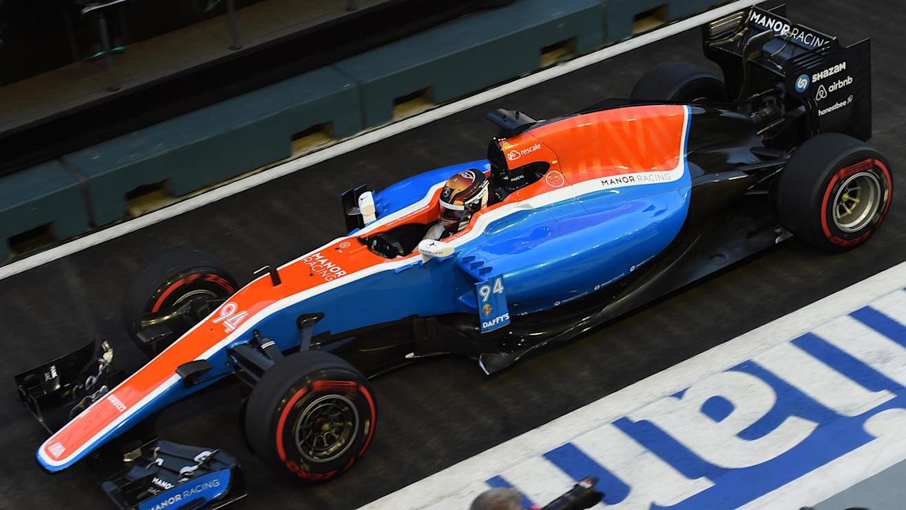 Pascal Wehrlein (GER) Manor Racing MRT05 at Formula One World Championship, Rd15, Singapore Grand Prix, Practice, Marina Bay Street Circuit, Singapore, Friday 16 September 2016. © Sutton Images
