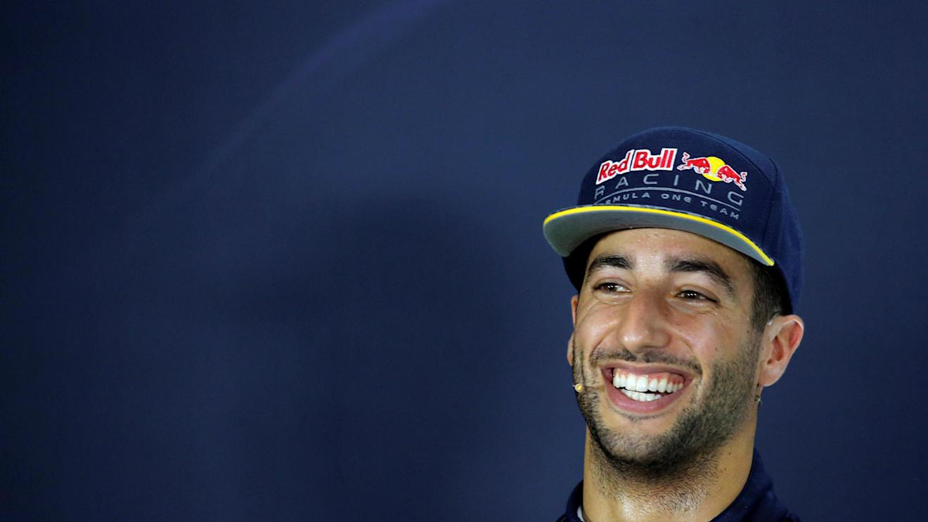 Daniel Ricciardo (AUS) Red Bull Racing in the Press Conference at Formula One World Championship, Rd15, Singapore Grand Prix, Qualifying, Marina Bay Street Circuit, Singapore, Saturday 17 September 2016. © Sutton Images
