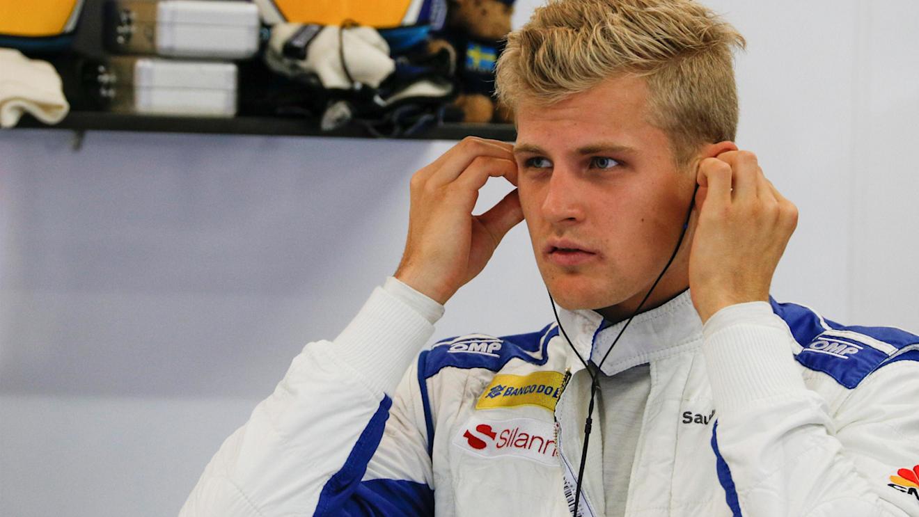 Marcus Ericsson (SWE) Sauber at Formula One World Championship, Rd15, Singapore Grand Prix, Qualifying, Marina Bay Street Circuit, Singapore, Saturday 17 September 2016. © Sutton Images