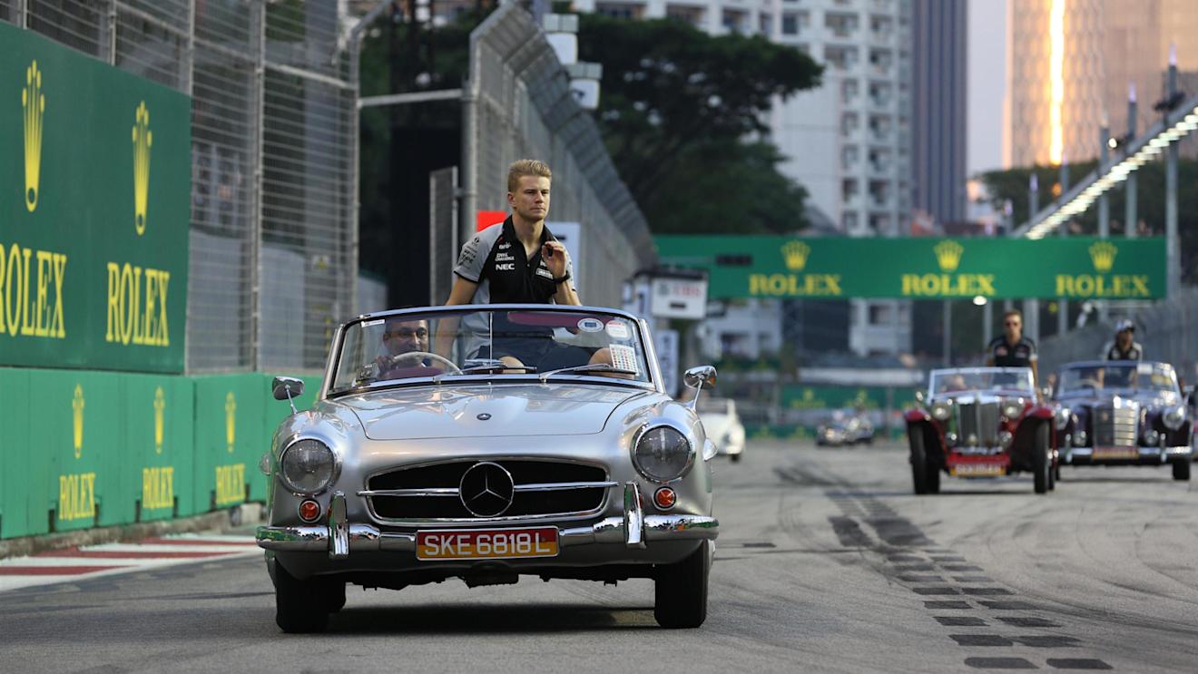 Nico Hulkenberg (GER) Force India F1 on the drivers parade at Formula One World Championship, Rd15, Singapore Grand Prix, Race, Marina Bay Street Circuit, Singapore, Sunday 18 September 2016. © Sutton Images