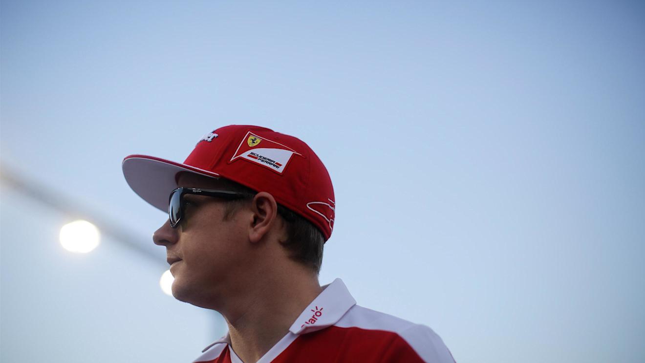 Kimi Raikkonen (FIN) Ferrari on the drivers parade at Formula One World Championship, Rd15, Singapore Grand Prix, Race, Marina Bay Street Circuit, Singapore, Sunday 18 September 2016. © Sutton Images