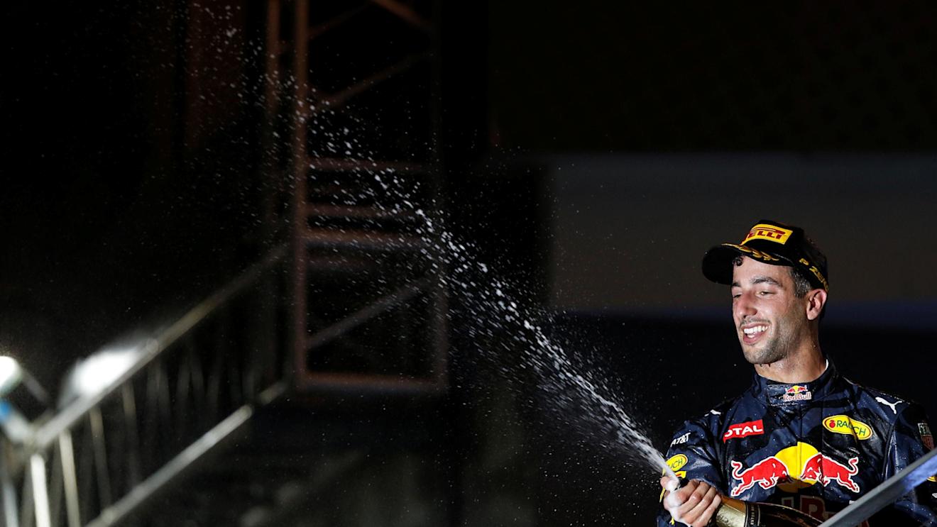 Daniel Ricciardo (AUS) Red Bull Racing celebrates with the champagne on the podium at Formula One World Championship, Rd15, Singapore Grand Prix, Race, Marina Bay Street Circuit, Singapore, Sunday 18 September 2016. © Sutton Images