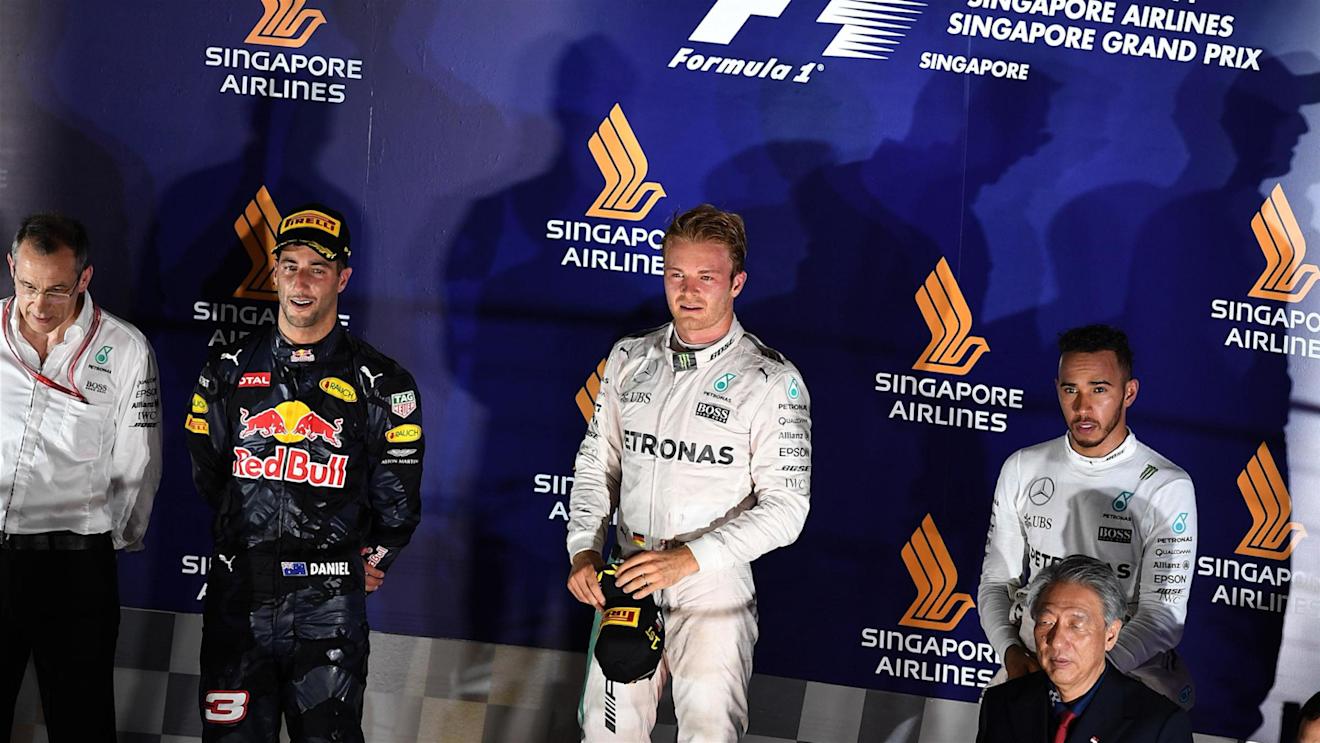 Daniel Ricciardo (AUS) Red Bull Racing, Nico Rosberg (GER) Mercedes AMG F1 and Lewis Hamilton (GBR) Mercedes AMG F1 on the podium at Formula One World Championship, Rd15, Singapore Grand Prix, Race, Marina Bay Street Circuit, Singapore, Sunday 18 September 2016. © Sutton Images