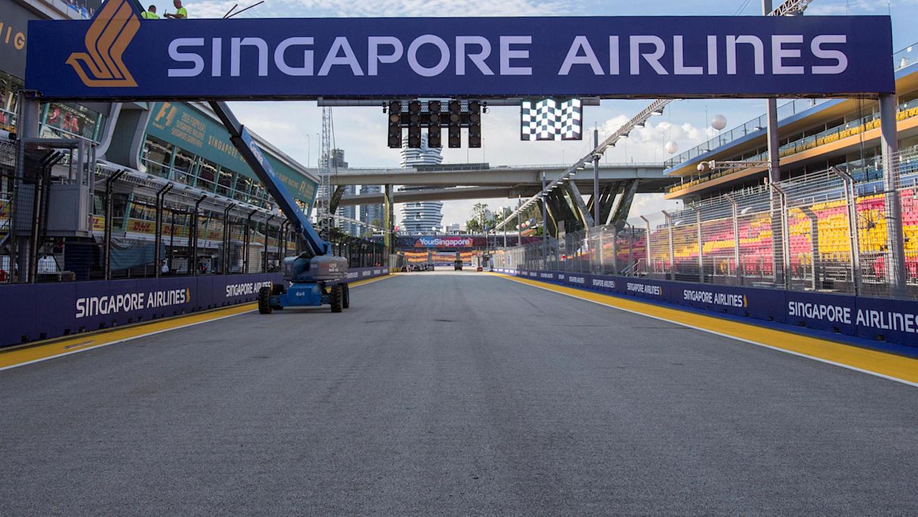 Track view at Formula One World Championship, Rd15, Singapore Grand Prix, Preparations, Marina Bay Street Circuit, Singapore, Thursday 15 September 2016. © Sutton Images