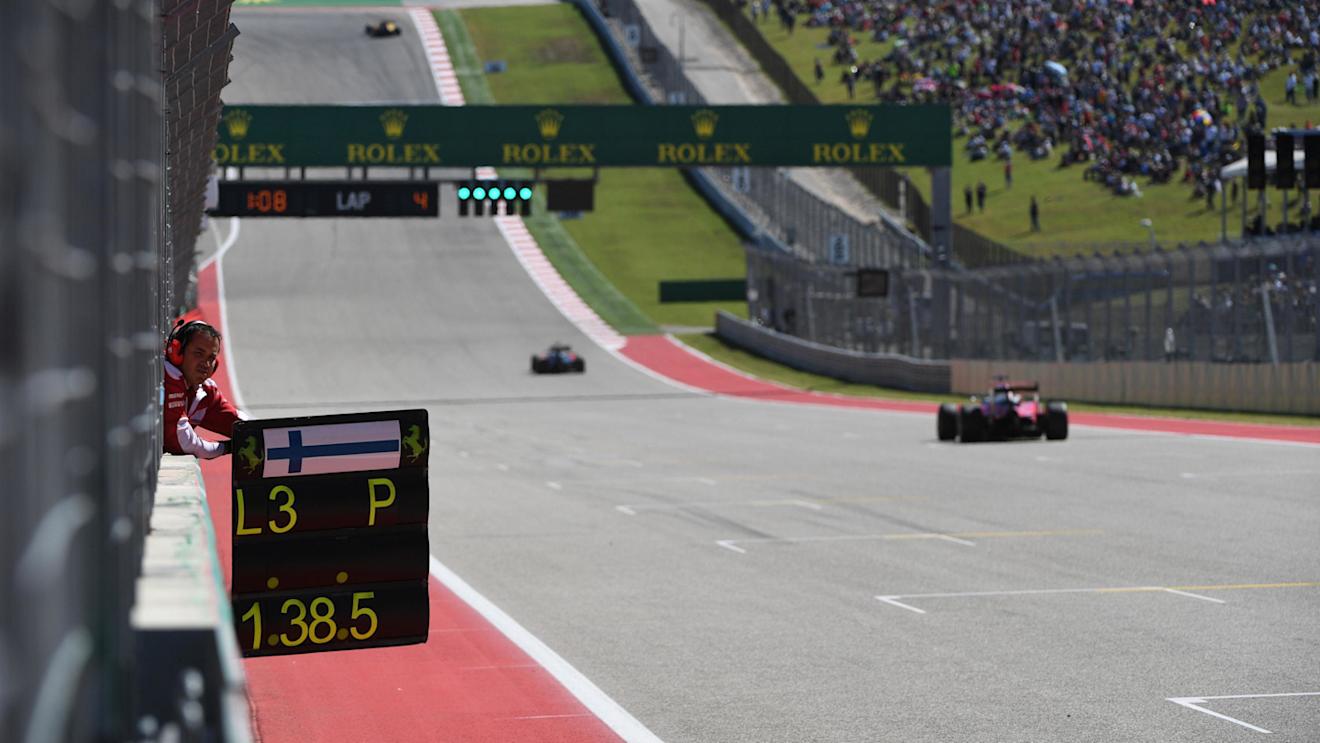 Pit board for Kimi Raikkonen (FIN) Ferrari SF16-H at Formula One World Championship, Rd18, United States Grand Prix, Qualifying, Circuit of the Americas, Austin, Texas, USA, Saturday 22 October 2016. © Sutton Images