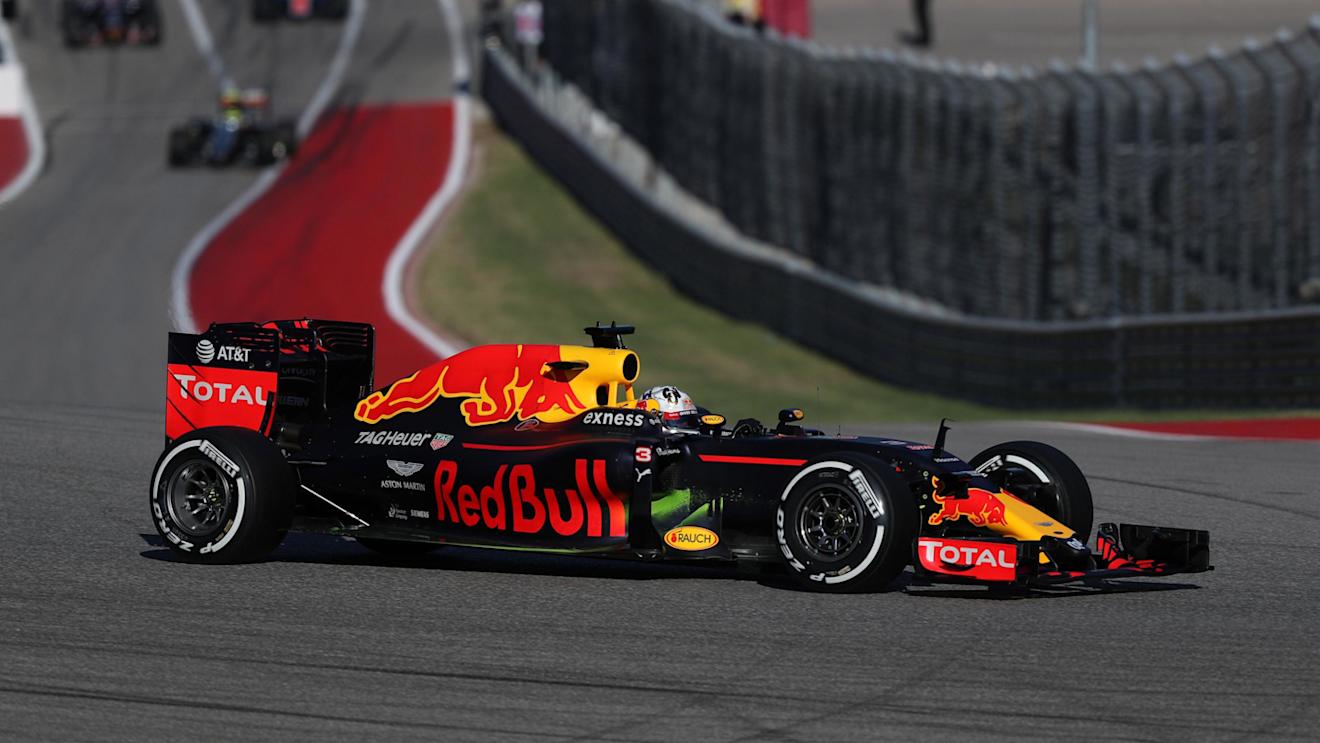 Daniel Ricciardo (AUS) Red Bull Racing RB12 at Formula One World Championship, Rd18, United States Grand Prix, Qualifying, Circuit of the Americas, Austin, Texas, USA, Saturday 22 October 2016. © Sutton Images