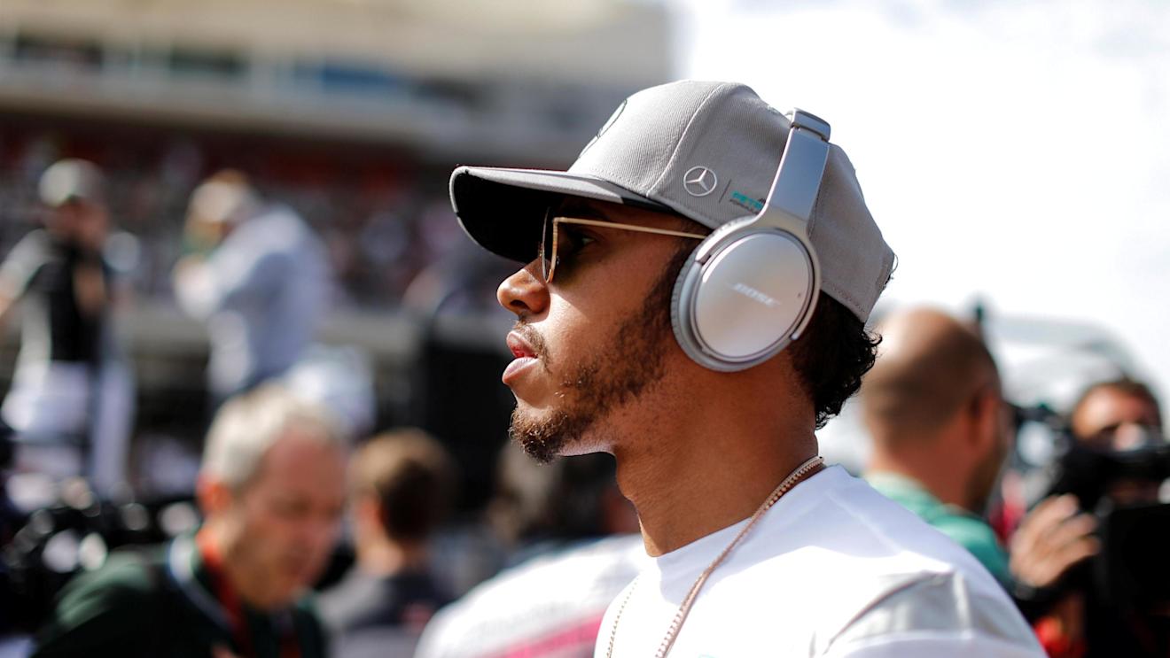 Lewis Hamilton (GBR) Mercedes AMG F1 on the drivers parade at Formula One World Championship, Rd18, United States Grand Prix, Race, Circuit of the Americas, Austin, Texas, USA, Sunday 23 October 2016. © Sutton Images
