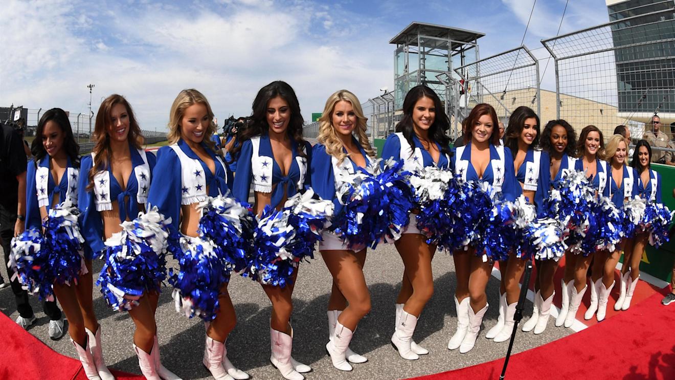 Grid girls at Formula One World Championship, Rd18, United States Grand Prix, Race, Circuit of the Americas, Austin, Texas, USA, Sunday 23 October 2016. © Sutton Images