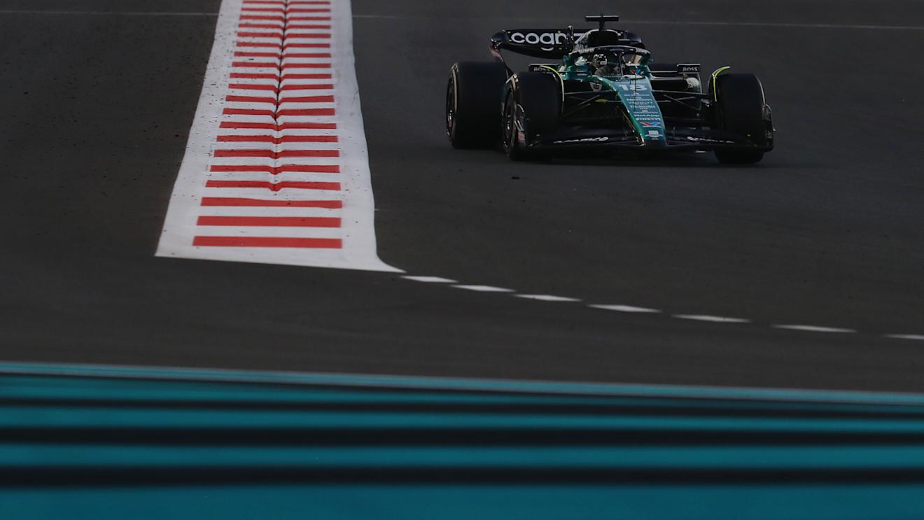 ABU DHABI, UNITED ARAB EMIRATES - NOVEMBER 26: Lance Stroll of Canada driving the (18) Aston Martin AMR23 Mercedes on track during the F1 Grand Prix of Abu Dhabi at Yas Marina Circuit on November 26, 2023 in Abu Dhabi, United Arab Emirates. (Photo by Joe Portlock - Formula 1/Formula 1 via Getty Images)