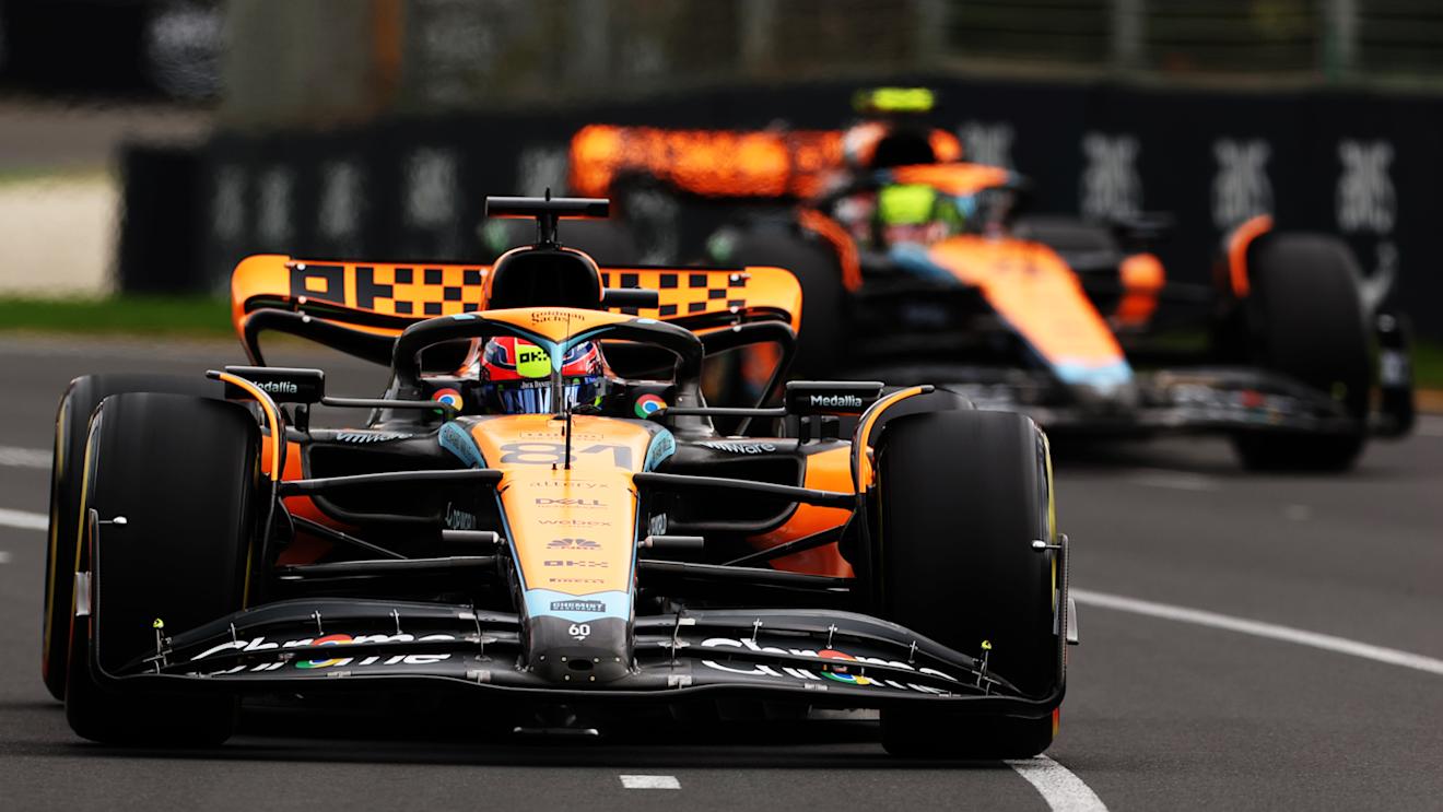 MELBOURNE, AUSTRALIA - MARCH 31: Oscar Piastri of Australia driving the (81) McLaren MCL60 Mercedes leads Lando Norris of Great Britain driving the (4) McLaren MCL60 Mercedes during practice ahead of the F1 Grand Prix of Australia at Albert Park Grand Prix Circuit on March 31, 2023 in Melbourne, Australia. (Photo by Robert Cianflone/Getty Images)