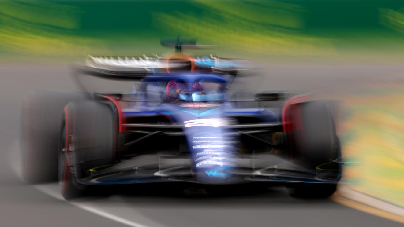 MELBOURNE, AUSTRALIA - APRIL 01: Alexander Albon of Thailand driving the (23) Williams FW45 Mercedes on track during qualifying ahead of the F1 Grand Prix of Australia at Albert Park Grand Prix Circuit on April 01, 2023 in Melbourne, Australia. (Photo by Robert Cianflone/Getty Images)