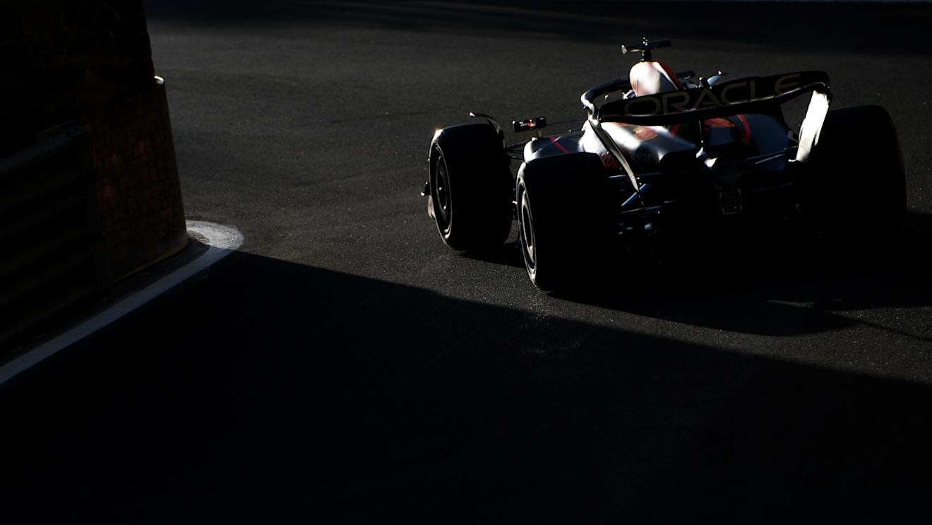 BAKU, AZERBAIJAN - APRIL 28: Oscar Piastri of Australia driving the (81) McLaren MCL60 Mercedes on track during qualifying ahead of the F1 Grand Prix of Azerbaijan at Baku City Circuit on April 28, 2023 in Baku, Azerbaijan. (Photo by Rudy Carezzevoli/Getty Images)