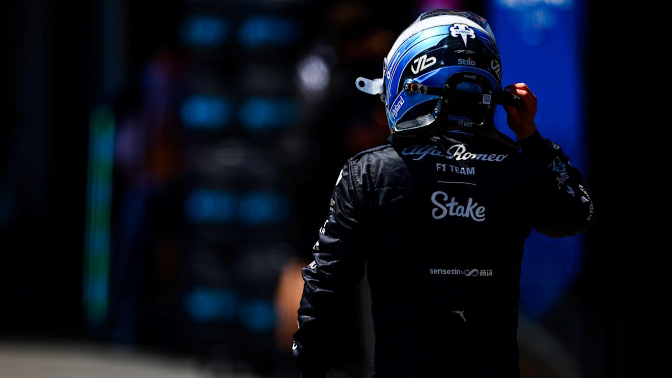 BAKU, AZERBAIJAN - APRIL 29: 17th placed qualifier Valtteri Bottas of Finland and Alfa Romeo F1 walks in the Pitlane during the Sprint Shootout ahead of the F1 Grand Prix of Azerbaijan at Baku City Circuit on April 29, 2023 in Baku, Azerbaijan. (Photo by Mark Thompson/Getty Images)