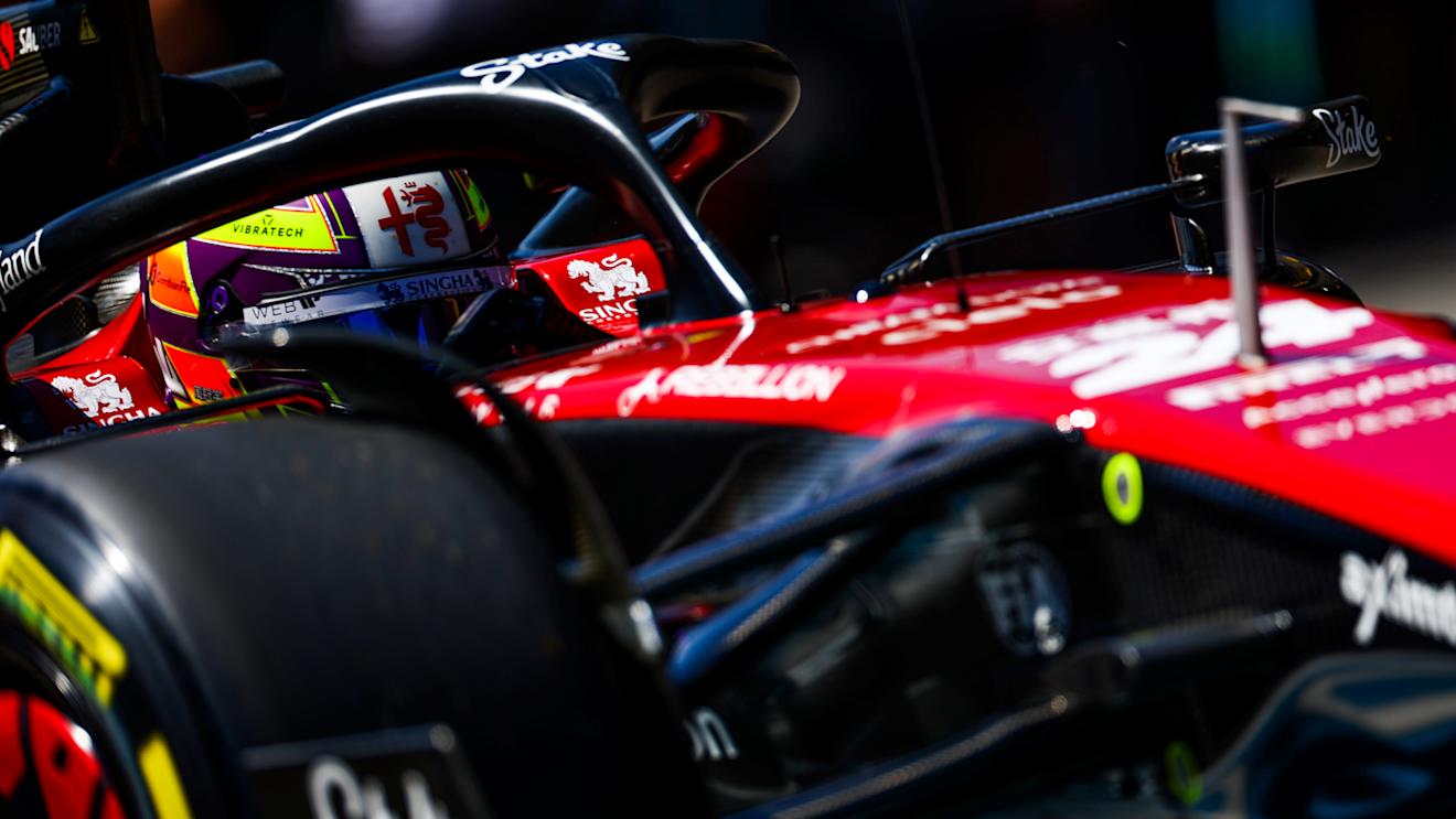 BAKU, AZERBAIJAN - APRIL 29: Zhou Guanyu of China driving the (24) Alfa Romeo F1 C43 Ferrari on track during the Sprint Shootout ahead of the F1 Grand Prix of Azerbaijan at Baku City Circuit on April 29, 2023 in Baku, Azerbaijan. (Photo by Mark Thompson/Getty Images)