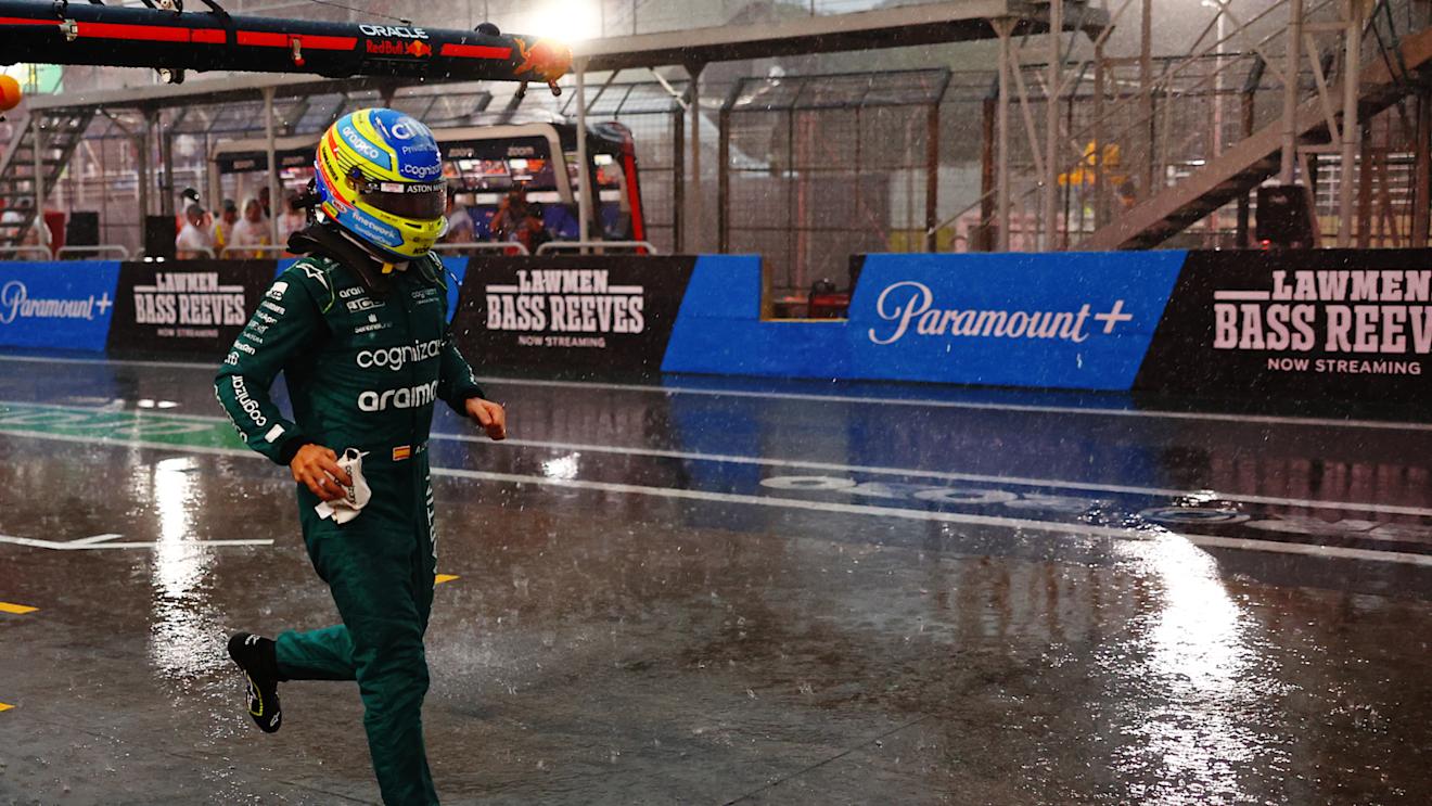 SAO PAULO, BRAZIL - NOVEMBER 03: Fourth placed qualifier Fernando Alonso of Spain and Aston Martin F1 Team runs in the pitlane afterg qualifying ahead of the F1 Grand Prix of Brazil at Autodromo Jose Carlos Pace on November 03, 2023 in Sao Paulo, Brazil. (Photo by Mark Thompson/Getty Images)