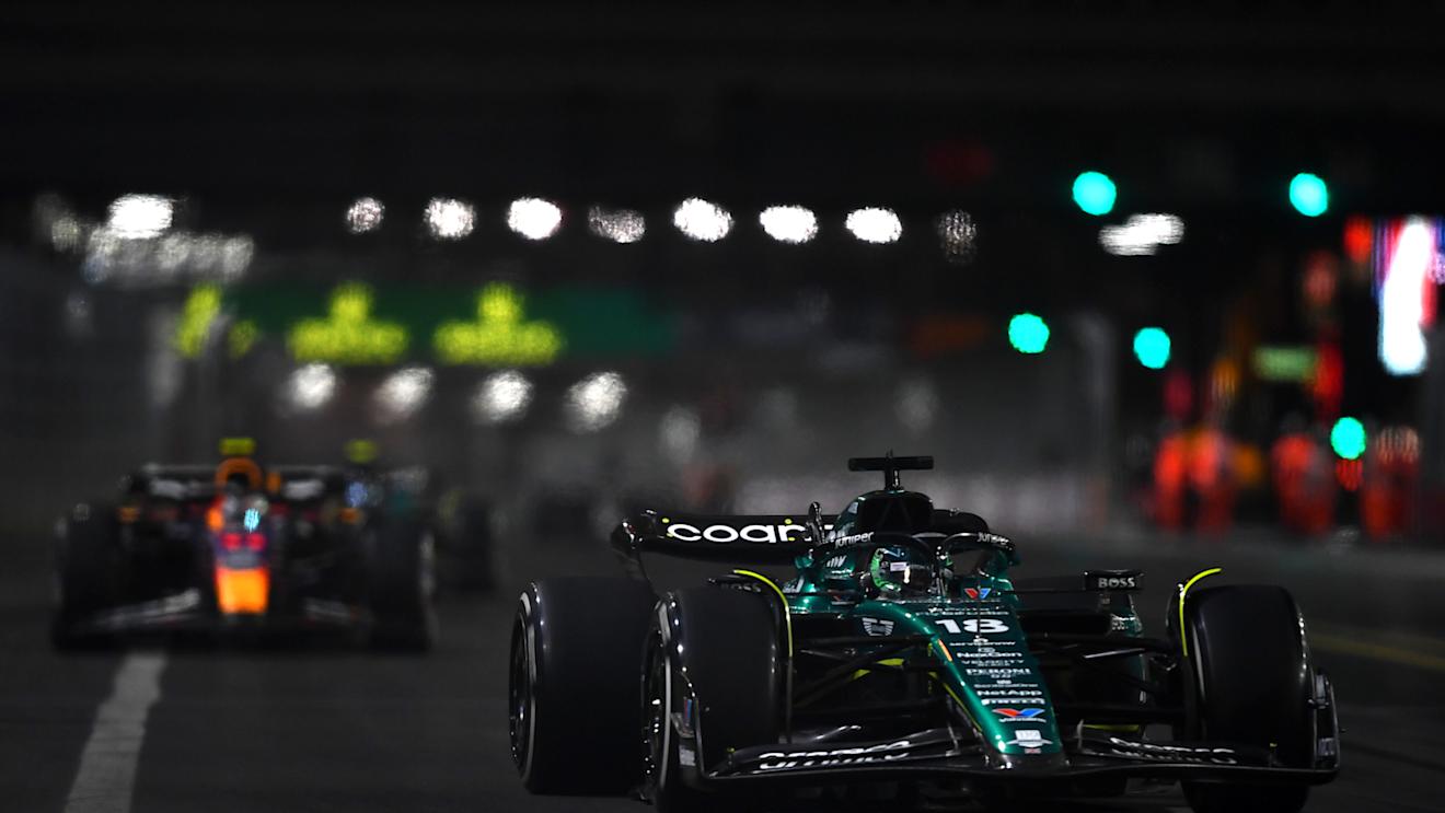 LAS VEGAS, NEVADA - NOVEMBER 18: Lance Stroll of Canada driving the (18) Aston Martin AMR23 Mercedes on track during the F1 Grand Prix of Las Vegas at Las Vegas Strip Circuit on November 18, 2023 in Las Vegas, Nevada. (Photo by Rudy Carezzevoli/Getty Images)