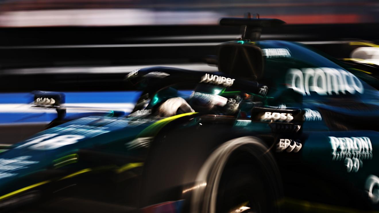 MEXICO CITY, MEXICO - OCTOBER 29: Lance Stroll of Canada driving the (18) Aston Martin AMR23 Mercedes on track during the F1 Grand Prix of Mexico at Autodromo Hermanos Rodriguez on October 29, 2023 in Mexico City, Mexico. (Photo by Jared C. Tilton/Getty Images)