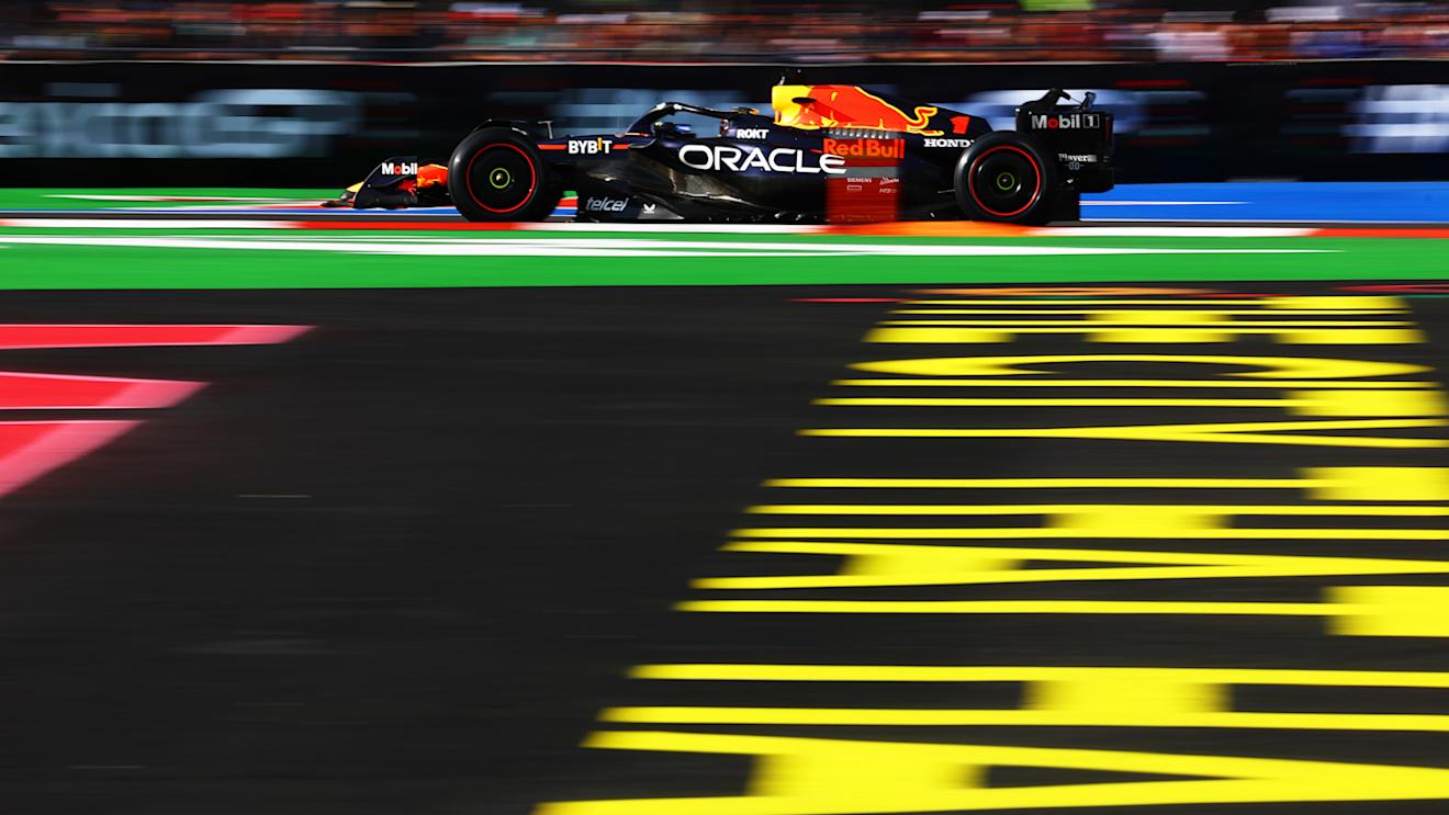 MEXICO CITY, MEXICO - OCTOBER 27: Max Verstappen of the Netherlands driving the (1) Oracle Red Bull Racing RB19 on track during practice ahead of the F1 Grand Prix of Mexico at Autodromo Hermanos Rodriguez on October 27, 2023 in Mexico City, Mexico. (Photo by Mark Thompson/Getty Images)