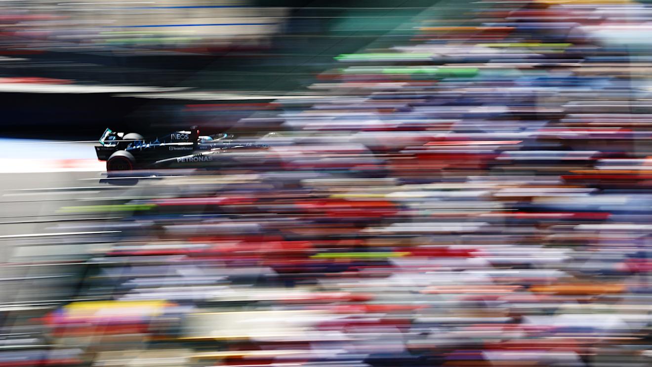 MEXICO CITY, MEXICO - OCTOBER 28: George Russell of Great Britain driving the (63) Mercedes AMG Petronas F1 Team W14 on track during final practice ahead of the F1 Grand Prix of Mexico at Autodromo Hermanos Rodriguez on October 28, 2023 in Mexico City, Mexico. (Photo by Mark Thompson/Getty Images)