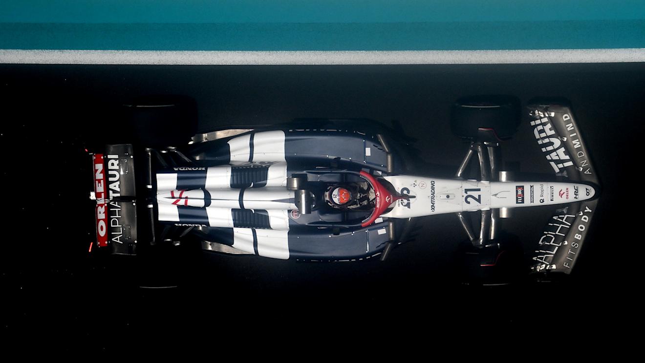 MIAMI, FLORIDA - MAY 05: Nyck de Vries of Netherlands driving the (21) Scuderia AlphaTauri AT04 on track during practice ahead of the F1 Grand Prix of Miami at Miami International Autodrome on May 05, 2023 in Miami, Florida. (Photo by Clive Mason - Formula 1/Formula 1 via Getty Images)