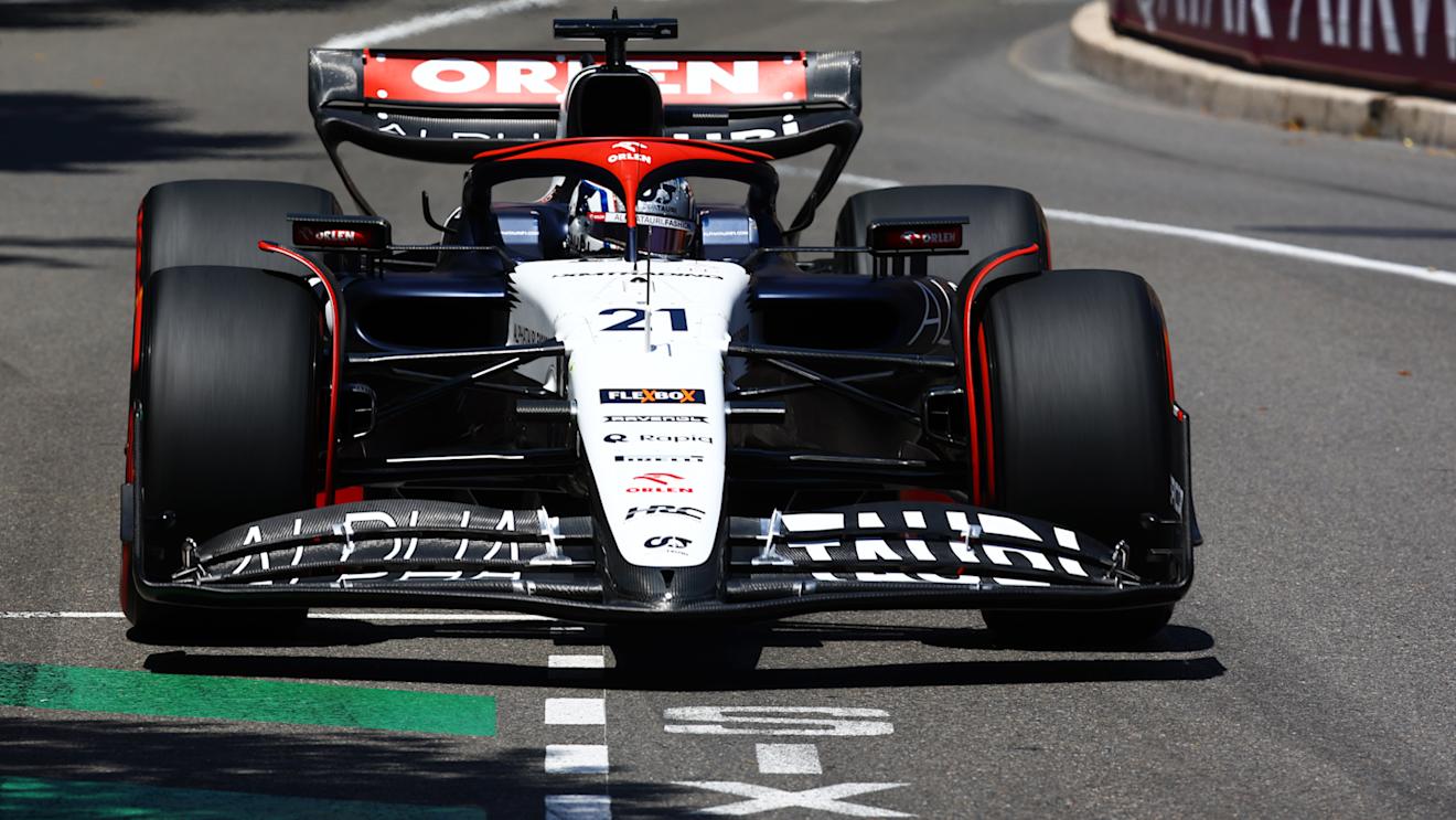 MONTE-CARLO, MONACO - MAY 27: Nyck de Vries of Netherlands driving the (21) Scuderia AlphaTauri AT04 on track during final practice ahead of the F1 Grand Prix of Monaco at Circuit de Monaco on May 27, 2023 in Monte-Carlo, Monaco. (Photo by Mark Thompson/Getty Images)