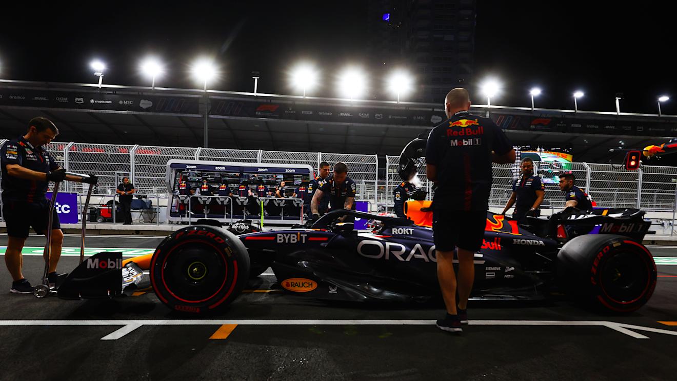 JEDDAH, SAUDI ARABIA - MARCH 18: Max Verstappen of the Netherlands driving the (1) Oracle Red Bull Racing RB19 stops in the Pitlane during qualifying ahead of the F1 Grand Prix of Saudi Arabia at Jeddah Corniche Circuit on March 18, 2023 in Jeddah, Saudi Arabia. (Photo by Mark Thompson/Getty Images)