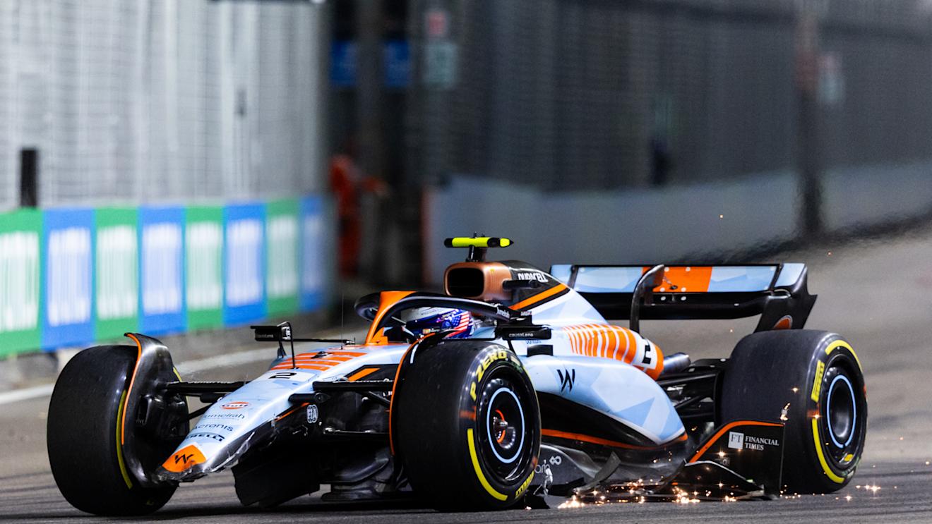 SINGAPORE, SINGAPORE - SEPTEMBER 17: Logan Sargeant of United States driving the (2) Williams FW45 Mercedes with a broken front wing during the F1 Grand Prix of Singapore at Marina Bay Street Circuit on September 17, 2023 in Singapore, Singapore. (Photo by Clive Rose/Getty Images)