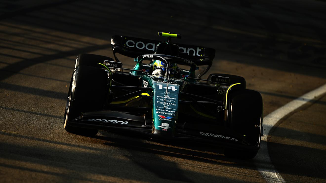 SINGAPORE, SINGAPORE - SEPTEMBER 15: Fernando Alonso of Spain driving the (14) Aston Martin AMR23 Mercedes on track during practice ahead of the F1 Grand Prix of Singapore at Marina Bay Street Circuit on September 15, 2023 in Singapore, Singapore. (Photo by Clive Mason/Getty Images)