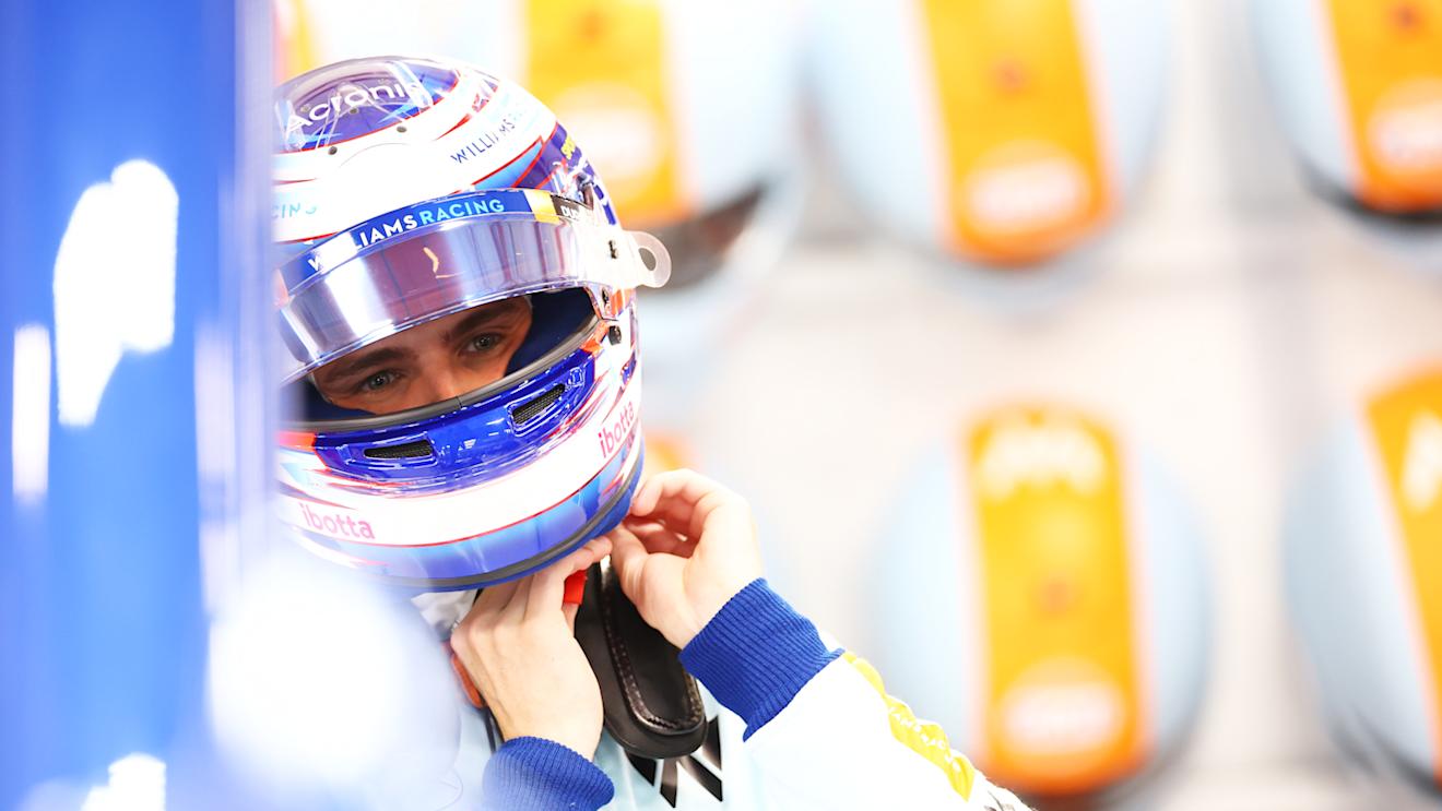 SINGAPORE, SINGAPORE - SEPTEMBER 15: Logan Sargeant of United States and Williams prepares to drive in the garage during practice ahead of the F1 Grand Prix of Singapore at Marina Bay Street Circuit on September 15, 2023 in Singapore, Singapore. (Photo by Dan Istitene - Formula 1/Formula 1 via Getty Images)
