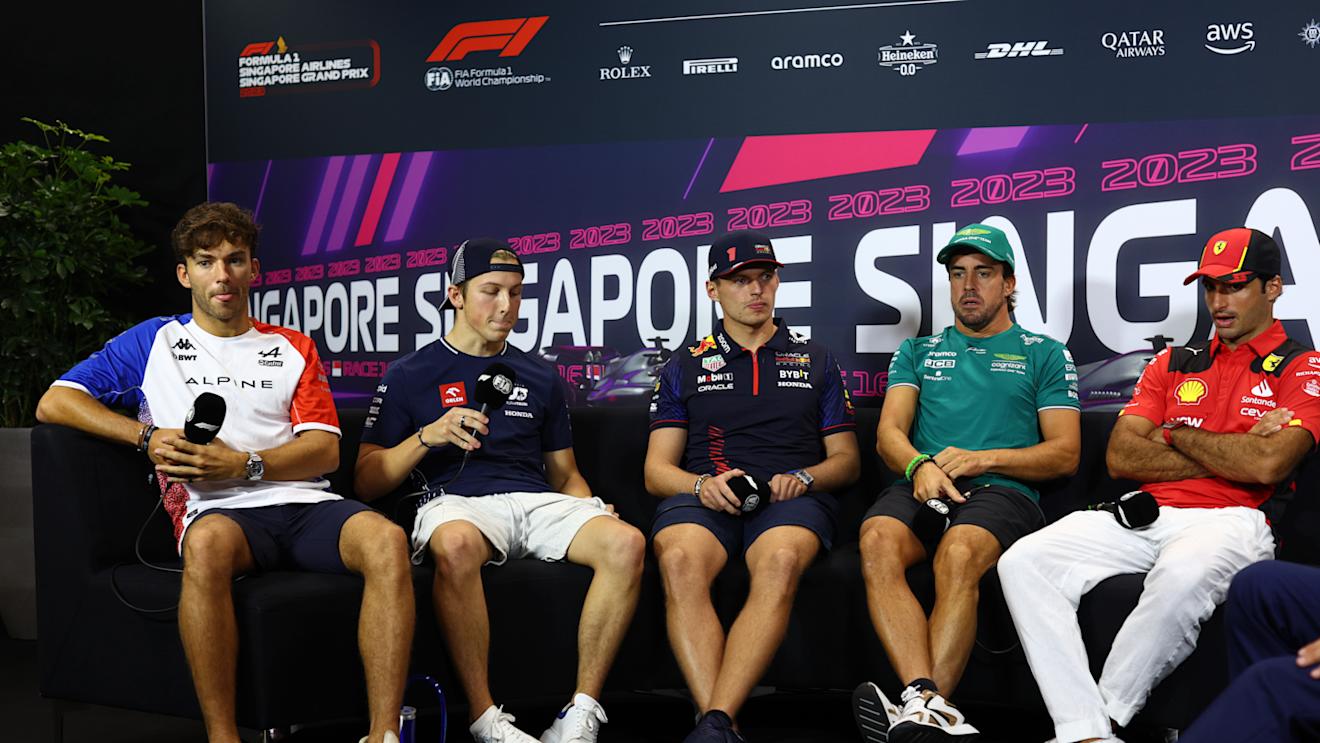 SINGAPORE, SINGAPORE - SEPTEMBER 14: Pierre Gasly of France and Alpine F1, Liam Lawson of New Zealand and Scuderia AlphaTauri, Max Verstappen of the Netherlands and Oracle Red Bull Racing, Fernando Alonso of Spain and Aston Martin F1 Team and Carlos Sainz of Spain and Ferrari  attend the Drivers Press Conference during previews ahead of the F1 Grand Prix of Singapore at Marina Bay Street Circuit on September 14, 2023 in Singapore, Singapore. (Photo by Clive Rose/Getty Images)