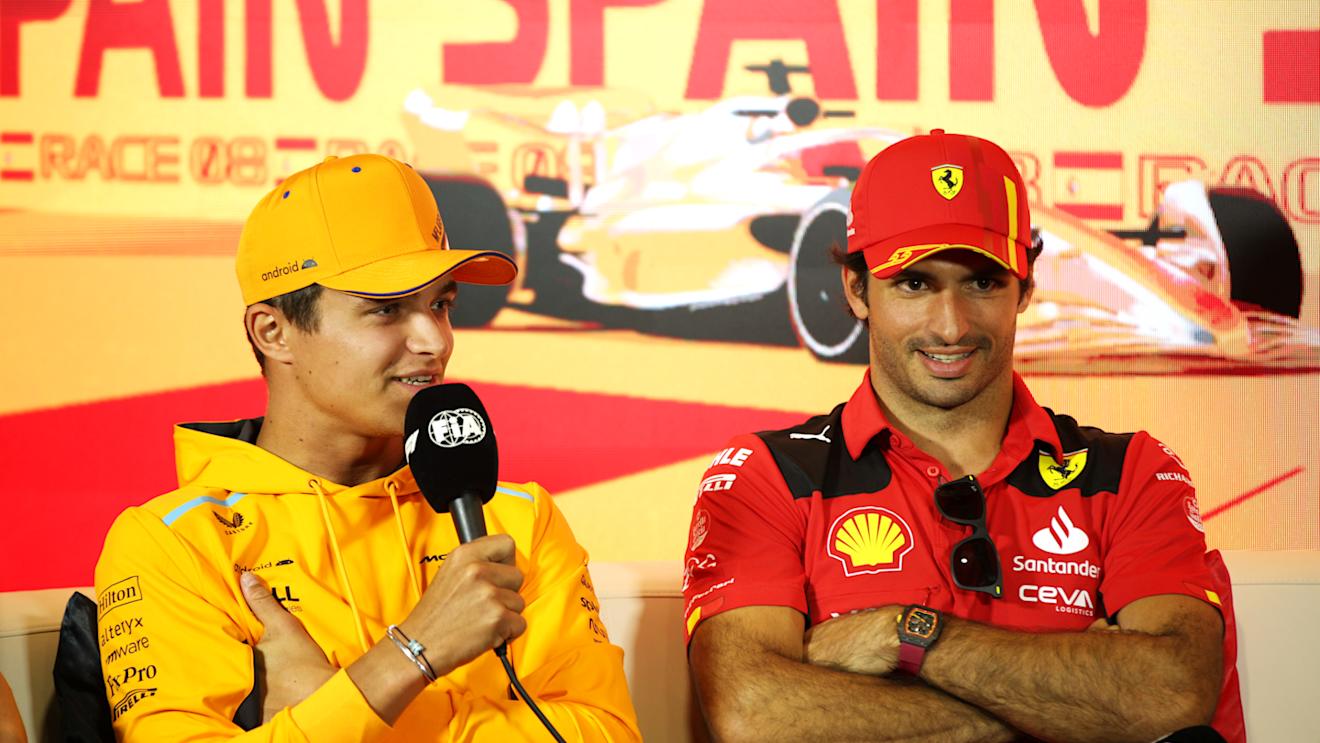 BARCELONA, SPAIN - JUNE 01: Lando Norris of Great Britain and McLaren and Carlos Sainz of Spain and Ferrari attend the Drivers Press Conference during previews ahead of the F1 Grand Prix of Spain at Circuit de Barcelona-Catalunya on June 01, 2023 in Barcelona, Spain. (Photo by Adam Pretty/Getty Images)