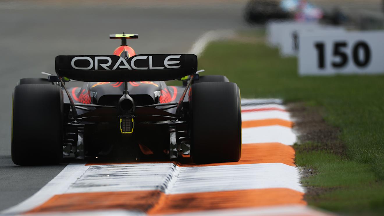ZANDVOORT, NETHERLANDS - AUGUST 25: Sergio Perez of Mexico driving the (11) Oracle Red Bull Racing RB19 on track during practice ahead of the F1 Grand Prix of The Netherlands at Circuit Zandvoort on August 25, 2023 in Zandvoort, Netherlands. (Photo by Peter Fox/Getty Images)