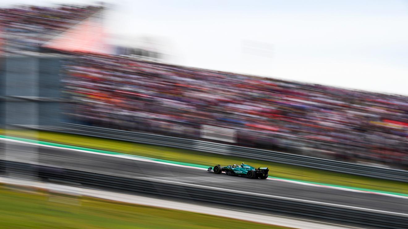 AUSTIN, TEXAS - OCTOBER 21: Fernando Alonso of Spain driving the (14) Aston Martin AMR23 Mercedes on track during the Sprint ahead of the F1 Grand Prix of United States at Circuit of The Americas on October 21, 2023 in Austin, Texas. (Photo by Rudy Carezzevoli/Getty Images)