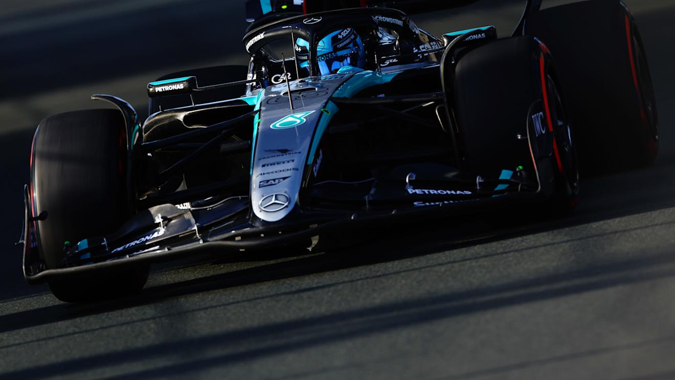 JEDDAH, SAUDI ARABIA - MARCH 07: George Russell of Great Britain driving the (63) Mercedes AMG Petronas F1 Team W15 on track during practice ahead of the F1 Grand Prix of Saudi Arabia at Jeddah Corniche Circuit on March 07, 2024 in Jeddah, Saudi Arabia. (Photo by Mark Thompson/Getty Images)