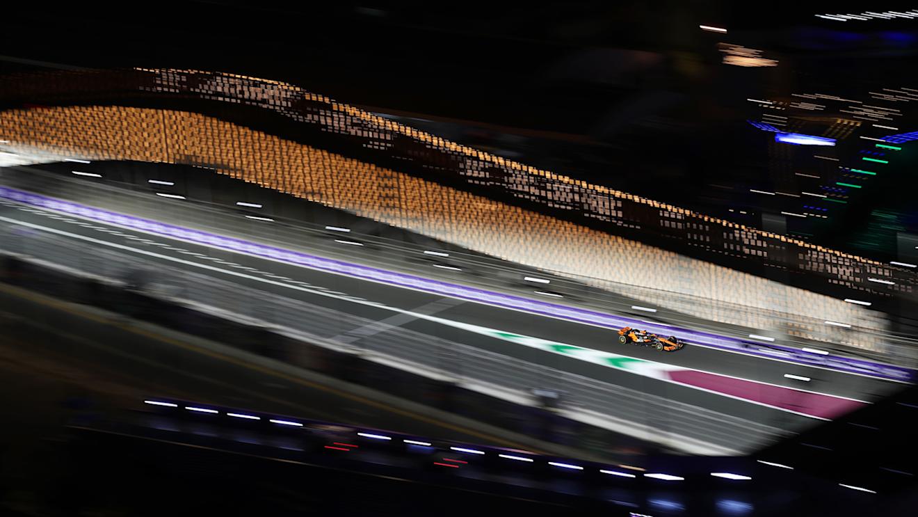 JEDDAH, SAUDI ARABIA - MARCH 07: Oscar Piastri of Australia driving the (81) McLaren MCL38 Mercedes on track during practice ahead of the F1 Grand Prix of Saudi Arabia at Jeddah Corniche Circuit on March 07, 2024 in Jeddah, Saudi Arabia. (Photo by Peter Fox - Formula 1/Formula 1 via Getty Images)