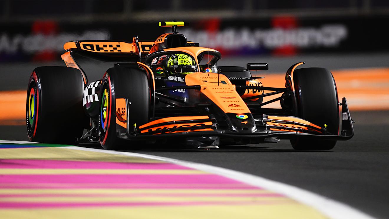 JEDDAH, SAUDI ARABIA - MARCH 08: Lando Norris of Great Britain driving the (4) McLaren MCL38 Mercedes on track during qualifying ahead of the F1 Grand Prix of Saudi Arabia at Jeddah Corniche Circuit on March 08, 2024 in Jeddah, Saudi Arabia. (Photo by Clive Mason/Getty Images)