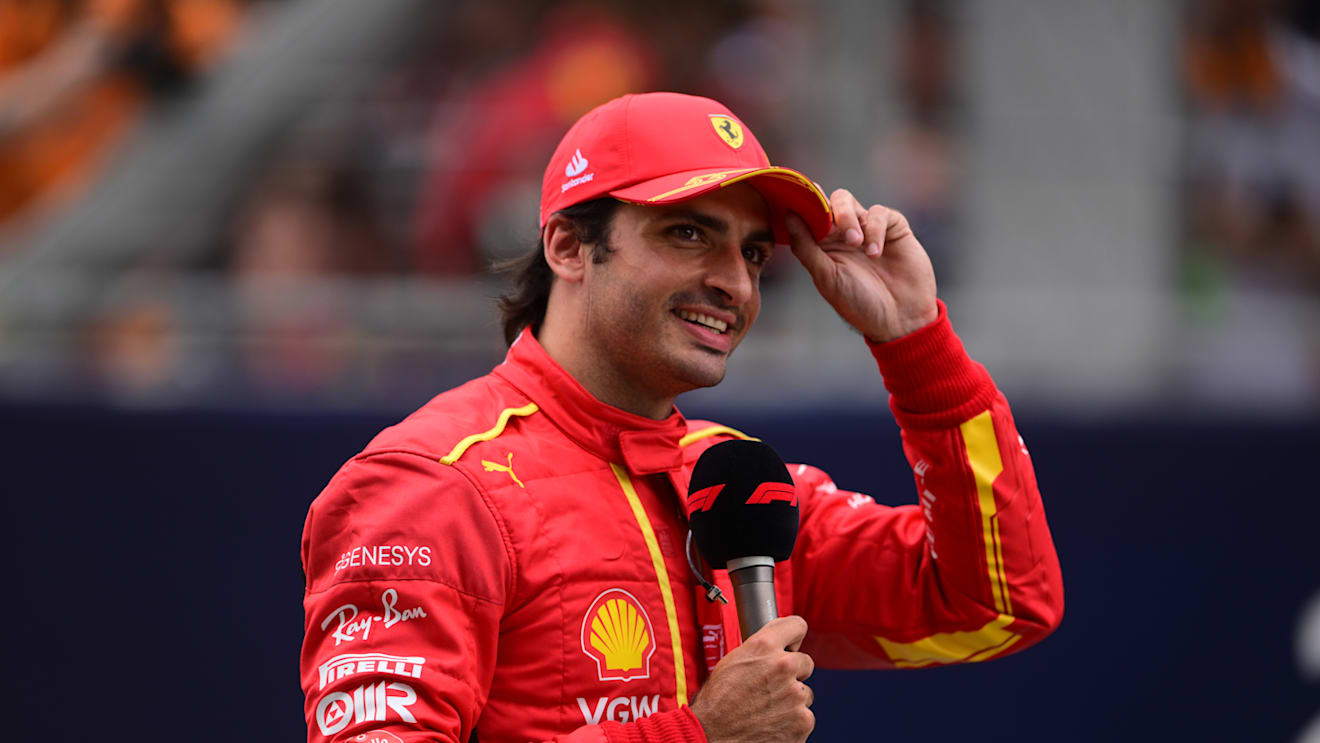 Carlos Sainz of Scuderia Mission Winnow Ferrari celebrate and say hello to the fans during qualifying of Spanish GP, 8th round of FIA Formula 1 World Championship in Circuit de Catalunya, Montmelo, Catalunya, Spain, 03/06/23 (Photo by Andrea Diodato/NurPhoto via Getty Images)
