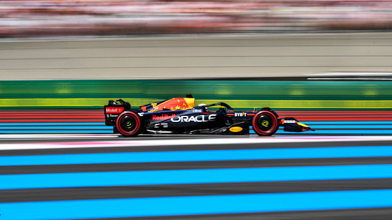 Red Bull Racing's Dutch driver Max Verstappen steers his car during the qualifying session ahead of the French Formula One Grand Prix at the Circuit Paul Ricard in Le Castellet, southern France, on July 23, 2022. (Photo by Sylvain THOMAS / AFP) (Photo by SYLVAIN THOMAS/AFP via Getty Images)