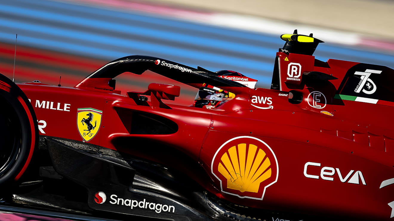 LE CASTELLET - Carlos Sainz (Ferrari) during qualifying ahead of the F1 Grand Prix of France at Circuit Paul Ricard on July 23, 2022 in Le Castellet, France. REMKO DE WAAL (Photo by ANP via Getty Images)
