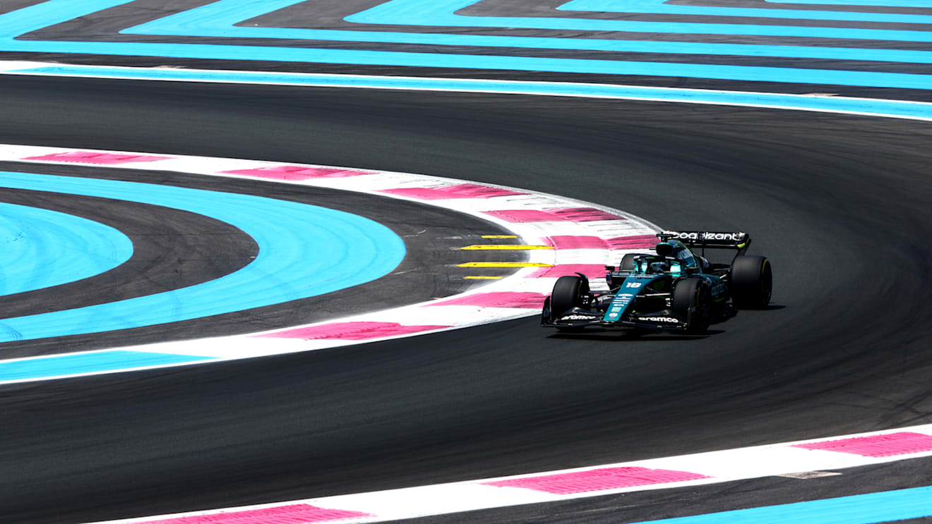 LE CASTELLET, FRANCE - JULY 23: Lance Stroll of Canada driving the (18) Aston Martin AMR22 Mercedes on track during final practice ahead of the F1 Grand Prix of France at Circuit Paul Ricard on July 23, 2022 in Le Castellet, France. (Photo by Mark Thompson/Getty Images)