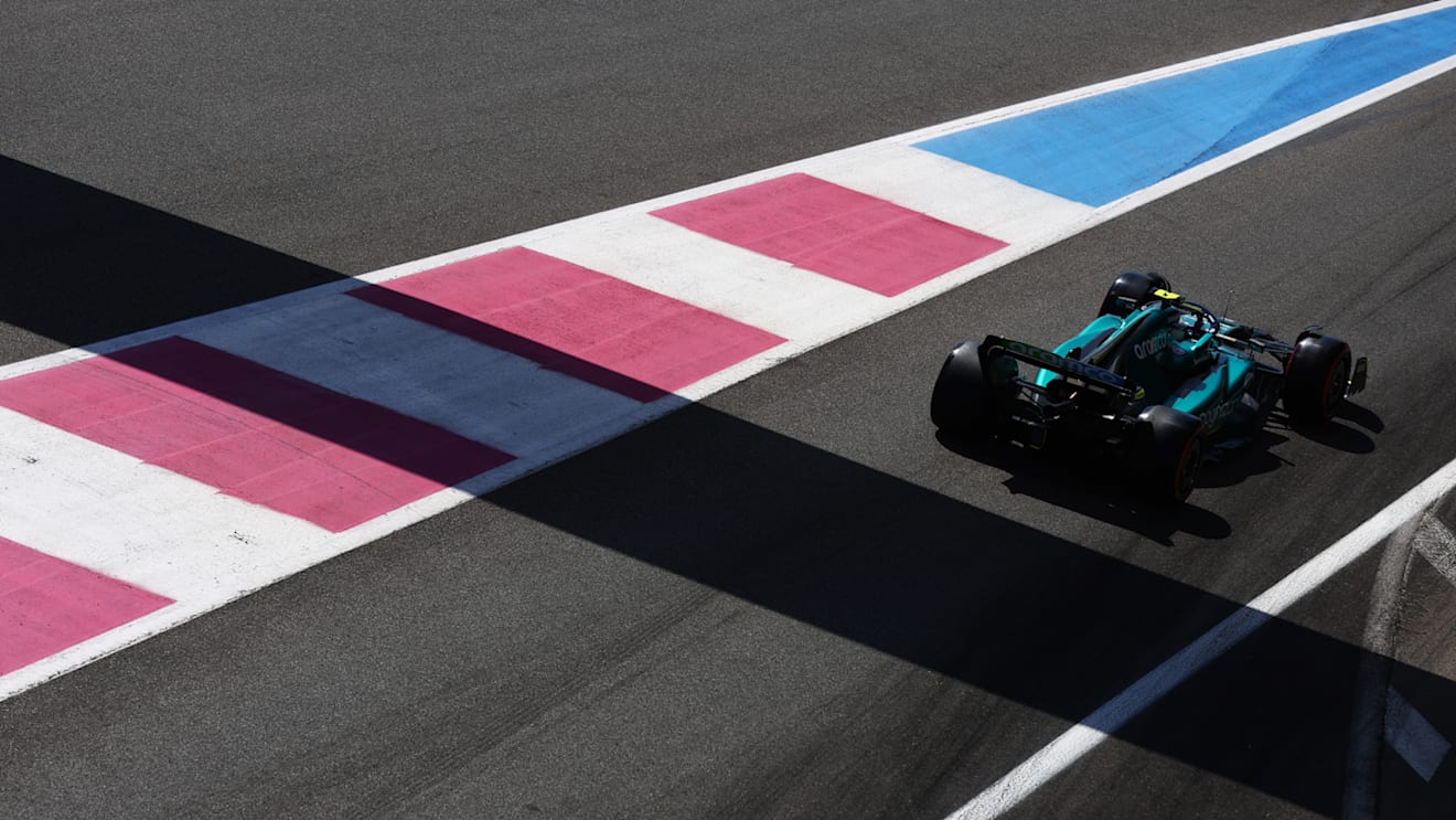 LE CASTELLET, FRANCE - JULY 23: Sebastian Vettel of Germany driving the (5) Aston Martin AMR22 Mercedes on track during qualifying ahead of the F1 Grand Prix of France at Circuit Paul Ricard on July 23, 2022 in Le Castellet, France. (Photo by Clive Rose/Getty Images)