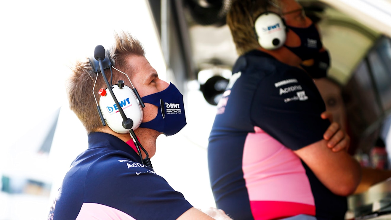 Nico Hulkenberg, Racing Point on the pitwall with Otmar Szafnauer, Team Principal and CEO, Racing Point during the race
