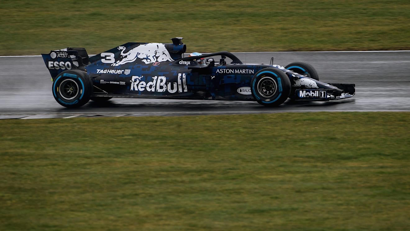 Daniel Ricciardo of Australia driving the Aston Martin Red Bull Racing Red Bull RB14 TAG Heuer during the Aston Martin Red Bull Racing RB14 Special Edition filming day at Silverstone Circuit on February 19, 2018 in Northampton, England . © Getty Images / Red Bull Content Pool