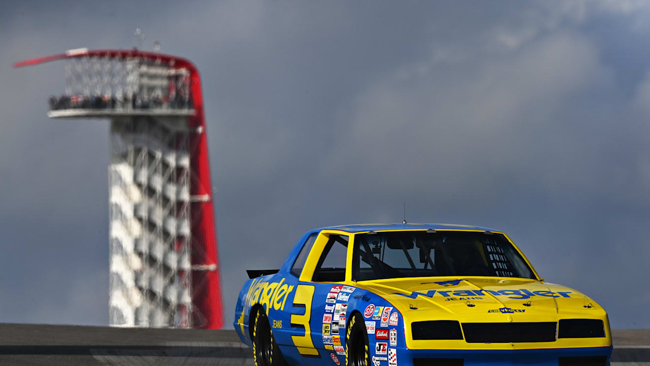 Daniel Ricciardo drives Dale Earnhardt's NASCAR stock car